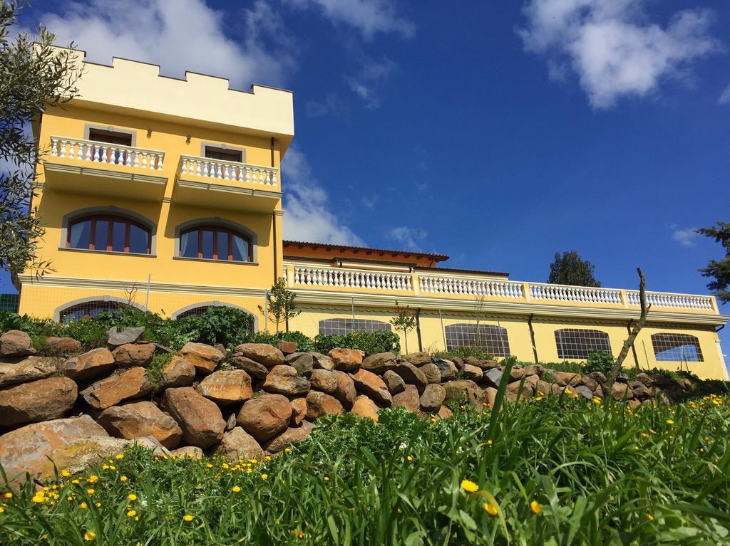 Agriturismo Pialza Sindia Ngoại thất bức ảnh