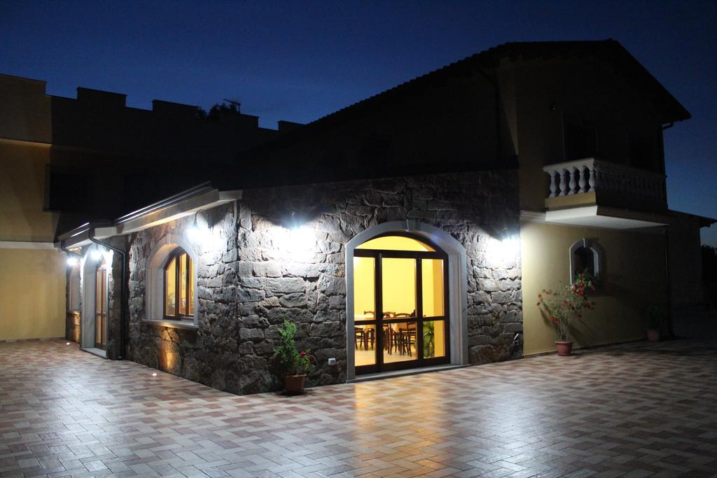 Agriturismo Pialza Sindia Ngoại thất bức ảnh
